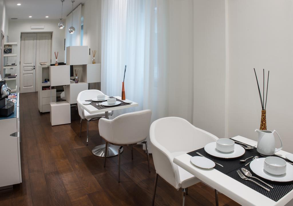 Town House Morgana Bed & Breakfast เรจโจ ดี คาลาเบีย ภายนอก รูปภาพ