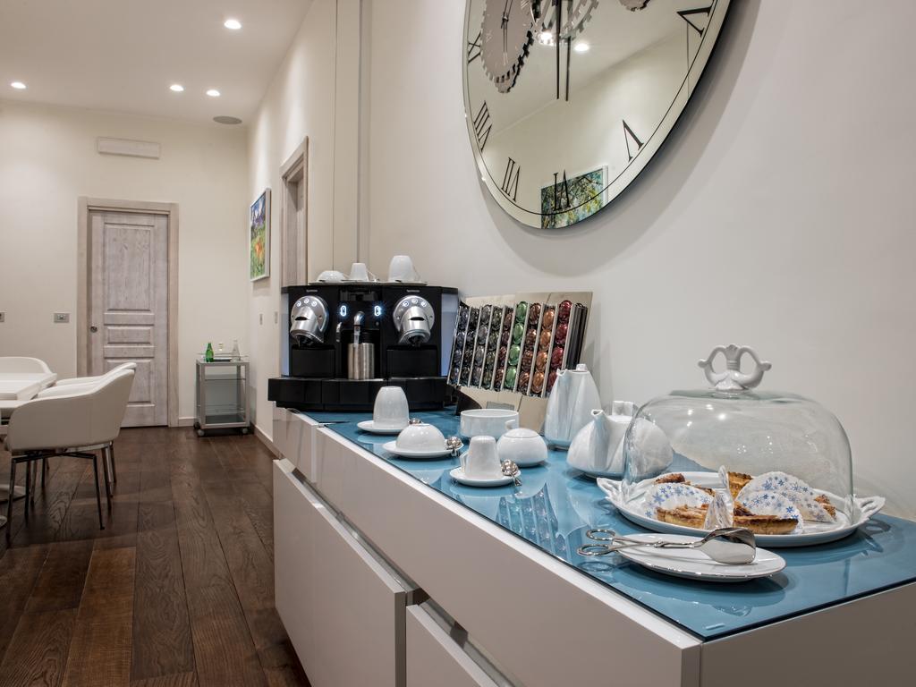 Town House Morgana Bed & Breakfast เรจโจ ดี คาลาเบีย ภายนอก รูปภาพ