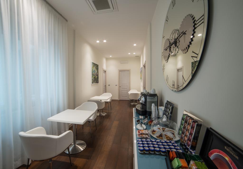 Town House Morgana Bed & Breakfast เรจโจ ดี คาลาเบีย ภายนอก รูปภาพ