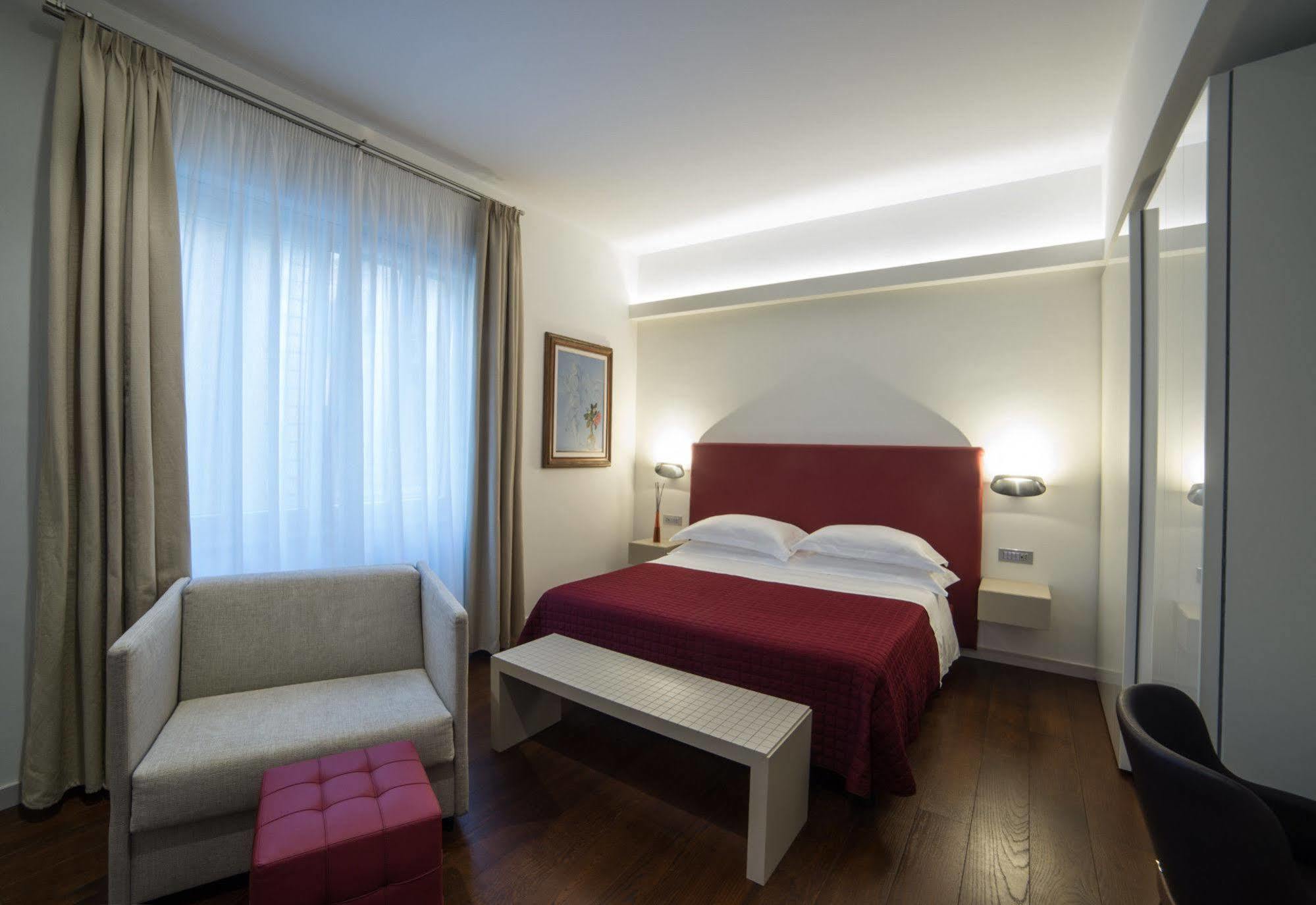 Town House Morgana Bed & Breakfast เรจโจ ดี คาลาเบีย ภายนอก รูปภาพ